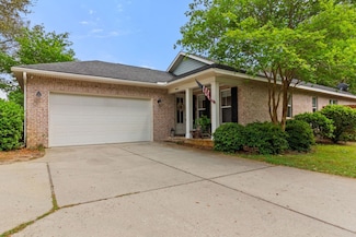 4046 17th St, Niceville, FL 32578