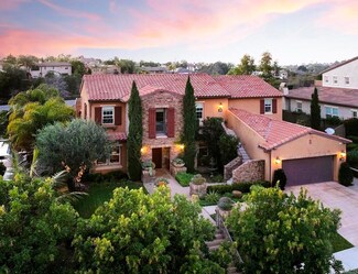 7511-13 Paseo Cristal, Carlsbad, CA 92009