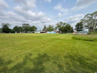 618 E Main St, Butler, IN 46721