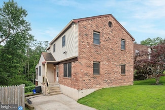 329 Francis Dr, Havertown, PA 19083