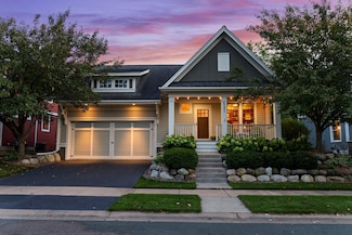 4391 Garden Way N, Hugo, MN 55038