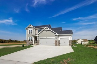 444 Conservancy Dr, Johnson Creek, WI 53038