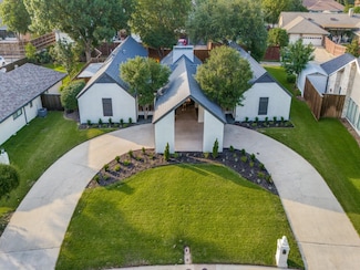 6611 Harvest Glen Dr, Dallas, TX 75248