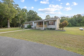 11047 Old Hotwater Rd, Soddy Daisy, TN 37379