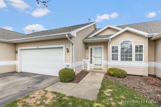 2980 Windcrest Way NE, Grand Rapids, MI 49525