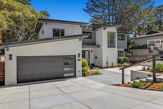 541 Dry Creek Rd, Monterey, CA 93940