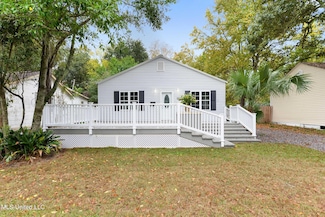 1091 Frank P Corso St, Biloxi, MS 39530
