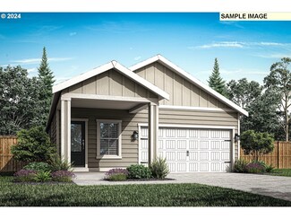 1388 Parkside Ave, Woodburn, OR 97071