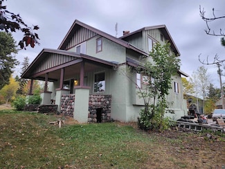 120 W 2nd St, Grand Marais, MN 55604