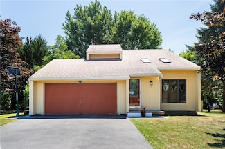 2 Alicia Cir, Churchville, NY 14428