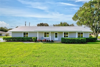 100 Plume Ct, Lake Placid, FL 33852