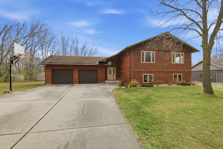 1122 Fouquette St, Foley, MN 56329