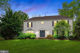 5 Stark Ct, Princeton Junction, NJ 08550