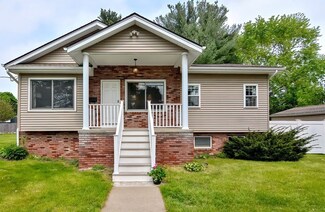9 Brightwood Ave, Worcester, MA 01604