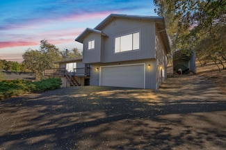 20766 Rising Hill Cir, Groveland, CA 95321