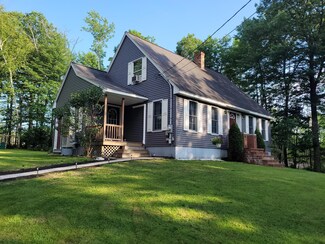 40 Norridgewock Rd, Fairfield, ME 04937