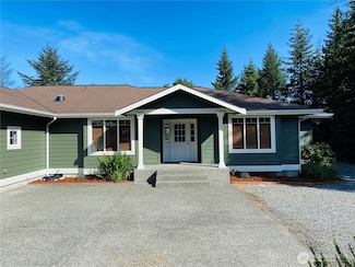 452 Manzanita Dr, Sequim, WA 98382