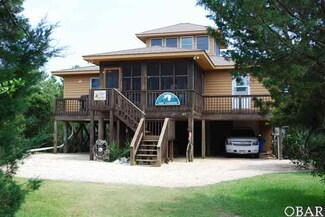 41 Horse Pen Rd, Ocracoke, NC 27960