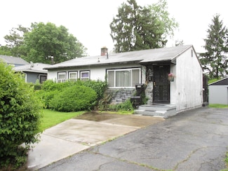 977 Loretta Ave, Columbus, OH 43211