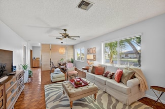 1533 Palmland Dr, Boynton Beach, FL 33436