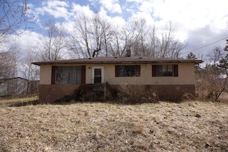 110 Crestview Dr, Cardington, OH 43315