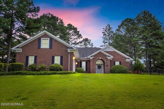 18 Lavender Dr, Whispering Pines, NC 28327