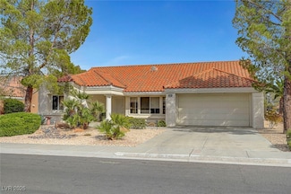 2920 Crown Ridge Dr, Las Vegas, NV 89134