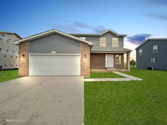 848 W Cermak Rd, Braidwood, IL 60408