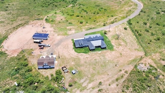 1800 Park Cir S, Amarillo, TX 79108