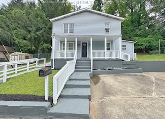 547 Garrison Ave, Charleston, WV 25302