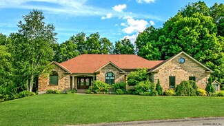 38 Browns Path, Queensbury, NY 12804
