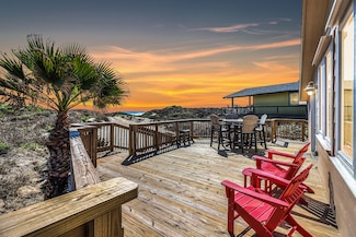 3302 On the Beach Dr, Port Aransas, TX 78373