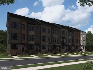 2664 River Birch Rd, Herndon, VA 20171