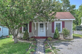 208 Myrtle St, Greeneville, TN 37743