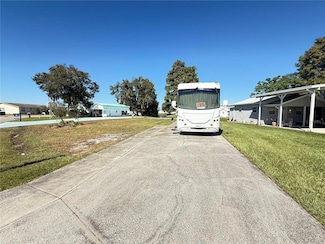 5058 Shore Line Dr, Polk City, FL 33868