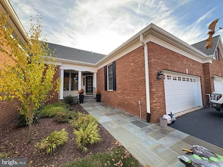 5411 Trevino Dr, Haymarket, VA 20169