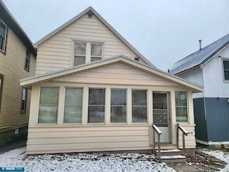 106 New York Ave W, Gilbert, MN 55741