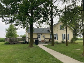 8854 N Meridian Rd, Uniondale, IN 46791
