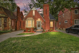 5511 Bishop St, Detroit, MI 48224