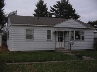 719 E Patton St, Paxton, IL 60957