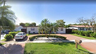 8420 NW 170th Terrace, Hialeah, FL 33015