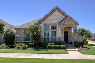 737 8th St, Argyle, TX 76226