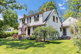 3 Foundry St, Amherst, NH 03031