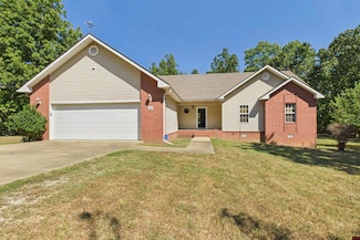 85 Tohatchi Dr, Cherokee Village, AR 72529