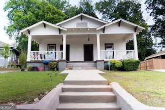 825 Brookline St SW, Atlanta, GA 30310