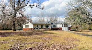 2884 Sandy Flat Rd, Bethel Springs, TN 38315