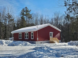 25 Cunningham Rd, Edgecomb, ME 04556