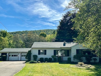 87 Alvord Dr, Elmira, NY 14905