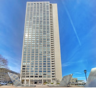 85 E India Row Unit 36G, Boston, MA 02110