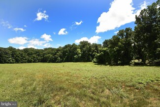 12301 A Dover Rd, Garrison, MD 21117